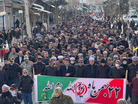 تصاویر/ حماسه‌ ماندگار مردم شهرستان میرآباد در یوم‌الله ۲۲ بهمن