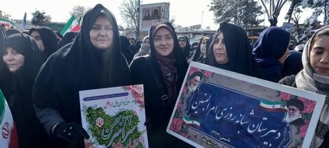 تصاویر/ حضور گسترده مردم انقلابی شهرستان سلماس در راهپیمایی 22 بهمن ۱۴۰۳