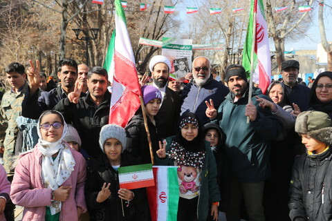 تصاویر / راهپیمایی یوم‌الله ۲۲ بهمن در اصفهان‎