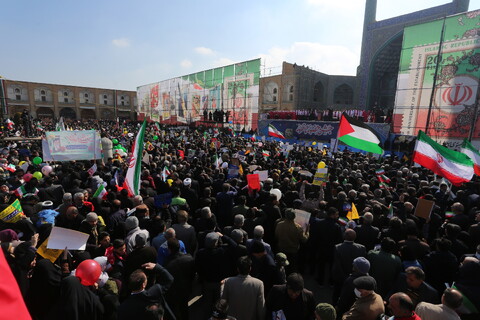 تصاویر / راهپیمایی یوم‌الله ۲۲ بهمن در اصفهان‎