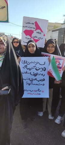 راهپیمایی ۲۲ بهمن در چغادک به روایت تصویر