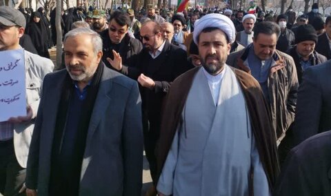 حضور گسترده و پرشور مردم اسلامشهر در جشن انقلاب و راهپیمایی یوم الله ۲۲ بهمن