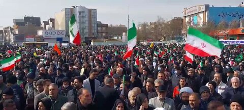 حضور گسترده و پرشور مردم اسلامشهر در جشن انقلاب و راهپیمایی یوم الله ۲۲ بهمن