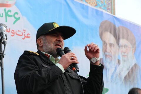 تصاویر/ برگزاری راهپیمایی ۲۲ بهمن ۱۴۰۳ در شهرستان قرچک