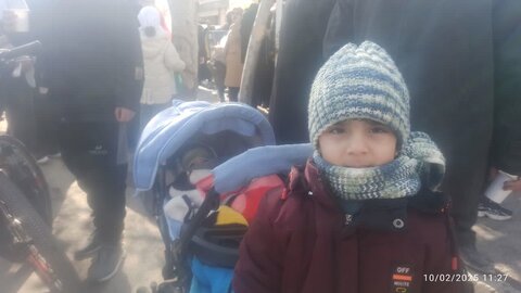 تصاویر/حضور پر شور طلاب مدرسه علمیه هاجر خمین راهپیمایی ۲۲بهمن