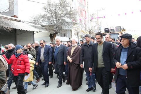 حضور باشکوه مردم استان همدان در جشن انقلاب
