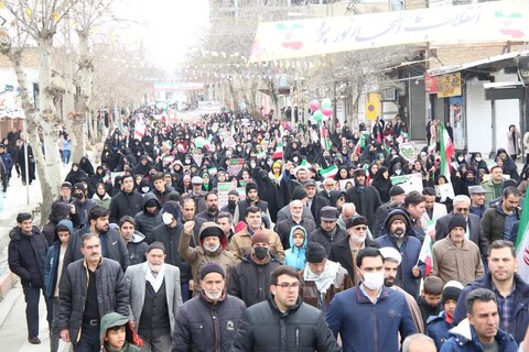 حضور باشکوه مردم استان همدان در جشن انقلاب