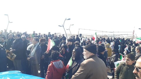 حضور باشکوه مردم استان همدان در جشن انقلاب