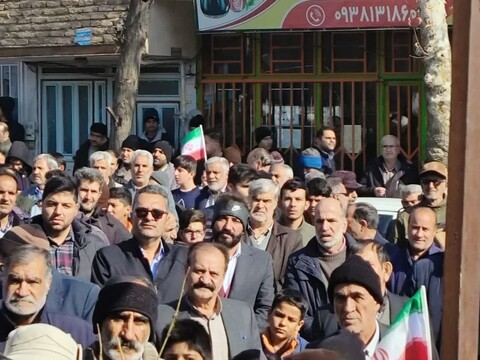 حضور باشکوه مردم استان همدان در جشن انقلاب