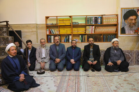 تصاویر/ مراسم جشن چهل وششمین سالگردانقلاب اسلامی ایران و جشن میلادحضرت علی اکبر(ع) با حضور مهاجرین افغانستانی مقیم قم