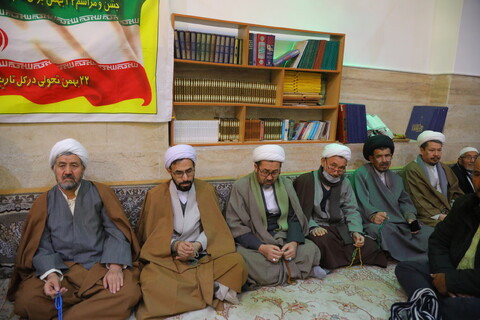 تصاویر/ مراسم جشن چهل وششمین سالگردانقلاب اسلامی ایران و جشن میلادحضرت علی اکبر(ع) با حضور مهاجرین افغانستانی مقیم قم