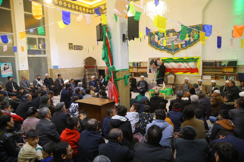 تصاویر/ مراسم جشن چهل وششمین سالگردانقلاب اسلامی ایران و جشن میلادحضرت علی اکبر(ع) با حضور مهاجرین افغانستانی مقیم قم