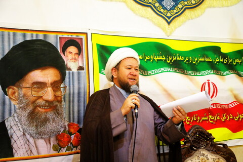 تصاویر/ مراسم جشن چهل وششمین سالگردانقلاب اسلامی ایران و جشن میلادحضرت علی اکبر(ع) با حضور مهاجرین افغانستانی مقیم قم