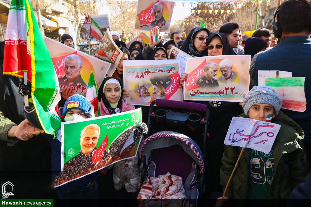 نصف جهان پای کار جشن انقلاب، با حضور تا ظهور