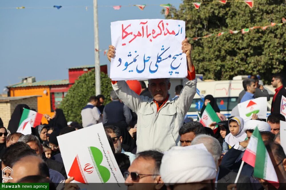 فیلم| راهپیمایی ۲۲ بهمن در خارگ