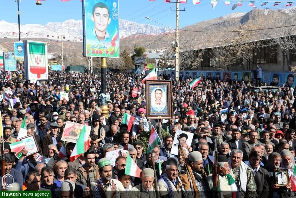 فیلم| حضور پرشور مردم یاسوج در راهپیمایی 22 بهمن با حضور سردار صفوی: بی‌نظیری که به یاد ماندنی شد