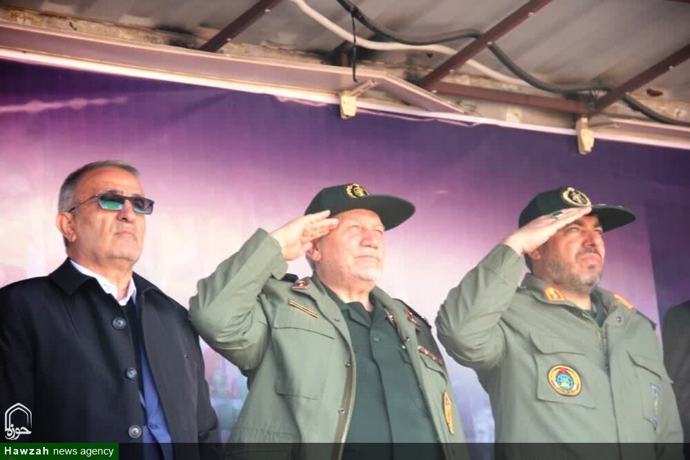 فیلم| حضور پرشور مردم یاسوج در راهپیمایی 22 بهمن با حضور سردار صفوی: بی‌نظیری که به یاد ماندنی شد