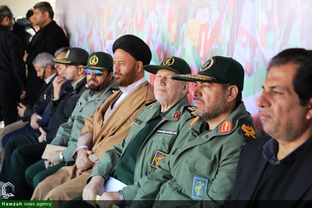 فیلم| حضور پرشور مردم یاسوج در راهپیمایی 22 بهمن با حضور سردار صفوی: بی‌نظیری که به یاد ماندنی شد