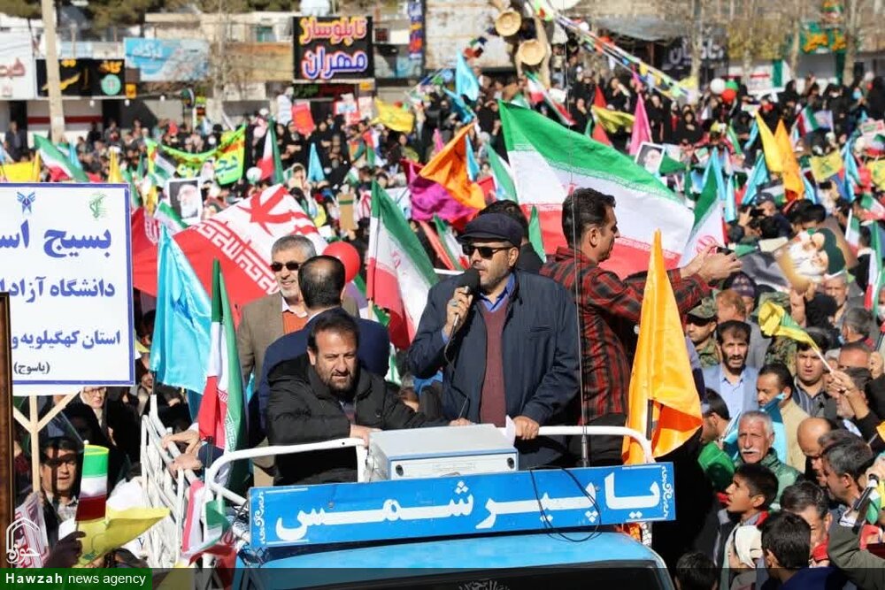 فیلم| حضور پرشور مردم یاسوج در راهپیمایی 22 بهمن با حضور سردار صفوی: بی‌نظیری که به یاد ماندنی شد