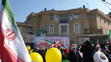 گروه های تبلیغی پای کار انقلاب