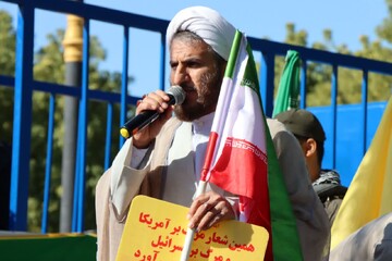 حضور مردم در راهپیمایی ۲۲بهمن حجت را بر مسئولان تمام کرد