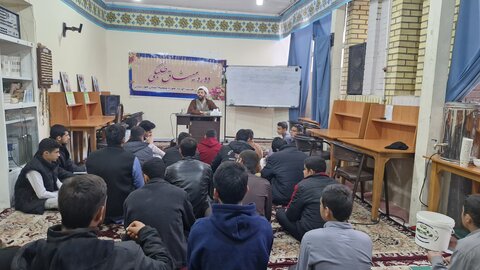 تصاویر/برگزاری دوره میثاق طلبگی ویژه طلاب جدید الورود