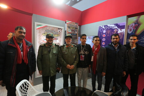 تصاویر / بازدید رئیس سازمان بسیج مستضعفین از نمایشگاه زاینده‌نور