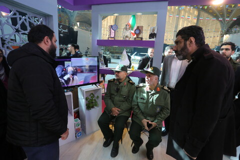 تصاویر / بازدید رئیس سازمان بسیج مستضعفین از نمایشگاه زاینده‌نور