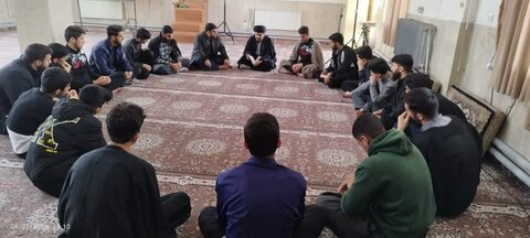 تصاویر/ برنامه های متنوع سیاسی، فرهنگی و مذهبی در مدرسه علمیه امام باقر (ع) کامیاران