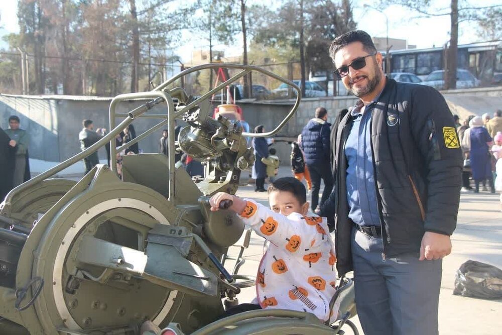 نمایشگاه اقتدار مرکز آموزش هوانیروز شهید وطن پور نزاجا افتتاح شد + عکس