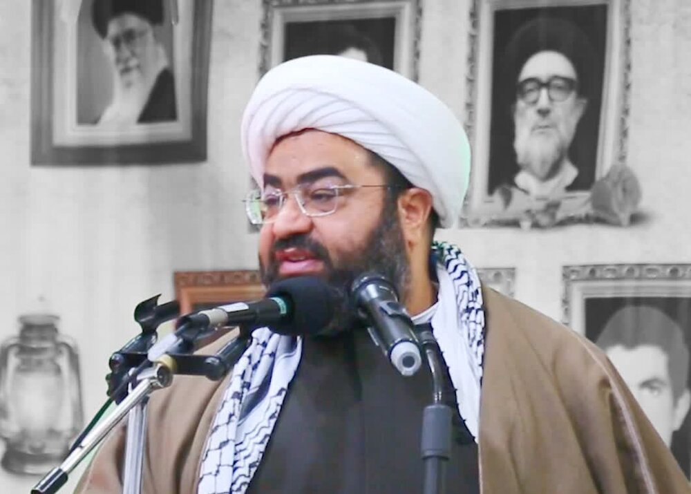 مذاکره با آمریکا خیانت و فرمایش رهبری معظم فصل‌الخطاب است
