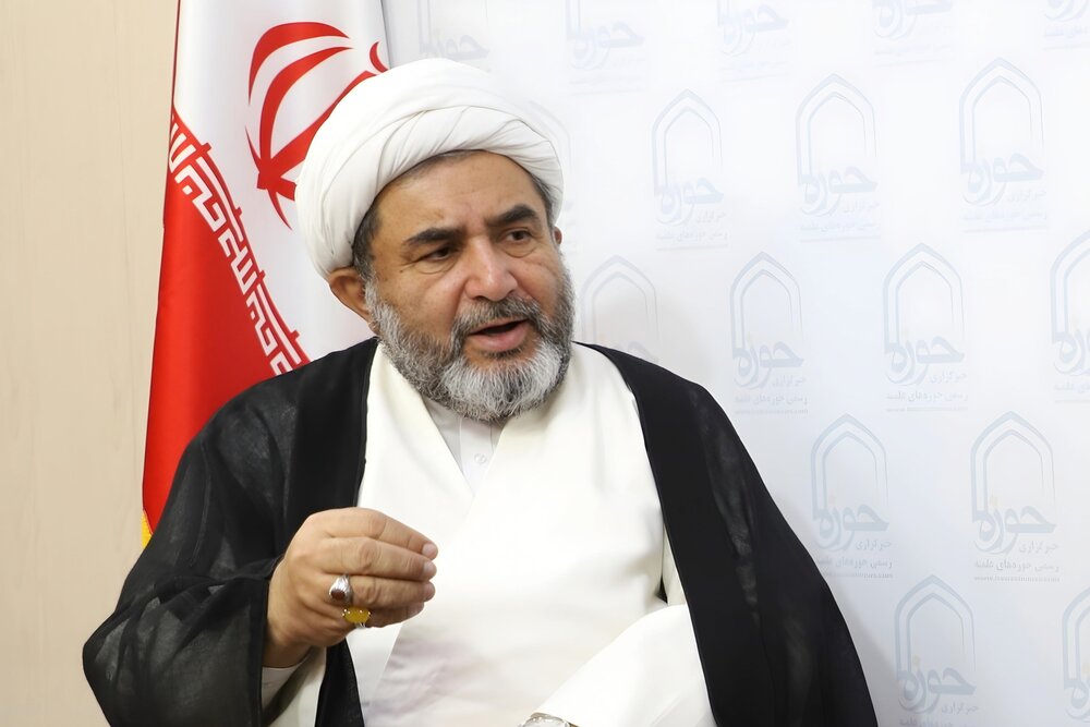 Islamic Revolution ‘standard-bearer for national unity’