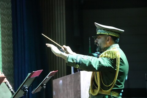 تصاویر/ جشنواره حضرت علی اکبر(ع) جوان سرباز در گروه 44 توپخانه نزاجا