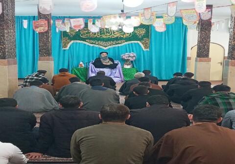 تصاویر/ جلسه اخلاق طلاب مدرسه علمیه امام خمینی رحمه الله ارومیه