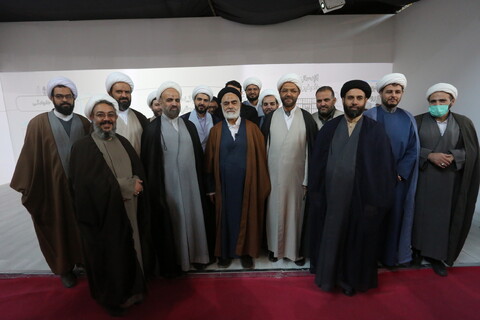 تصاویر / بازدید آیت الله مهدوی نماینده  خبرگان رهبری از نمایشگاه راینده نور‎