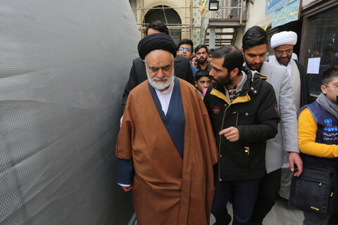 تصاویر / بازدید آیت الله مهدوی نماینده  خبرگان رهبری از نمایشگاه راینده نور‎