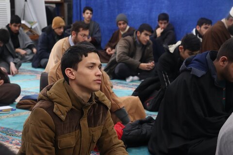 تصاویر/ جلسه اخلاق طلاب مدرسه علمیه امام خامنه‌ای ارومیه