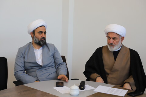 دیدار   مدیر منطقه ۲ حوزه قائم مقام در امور استان‌ها با کادر مدیریت حوزه علمیه استان