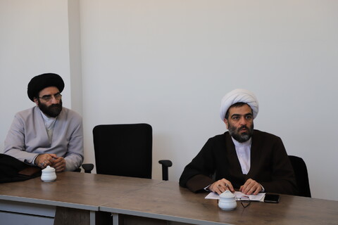 دیدار   مدیر منطقه ۲ حوزه قائم مقام در امور استان‌ها با کادر مدیریت حوزه علمیه استان