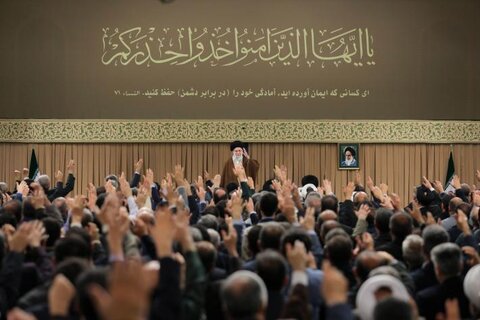 دفاعی صنعت کے سائنسدانوں، ماہرین اور عہدیداران کی رہبر انقلاب سے ملاقات