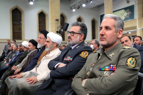 دفاعی صنعت کے سائنسدانوں، ماہرین اور عہدیداران کی رہبر انقلاب سے ملاقات