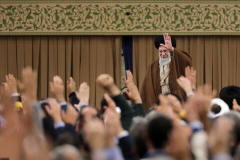 دفاعی صنعت کے سائنسدانوں، ماہرین اور عہدیداران کی رہبر انقلاب سے ملاقات