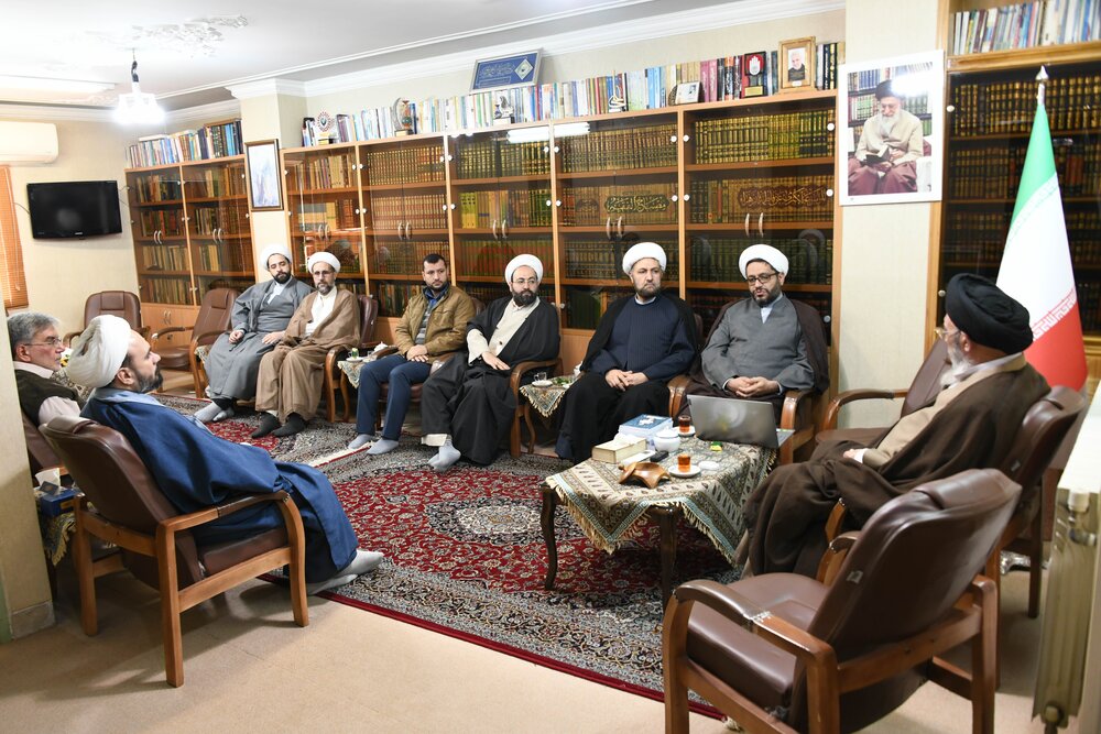 ضرورت بهره مندی از هوش مصنوعی در پاسخگویی به سوالات و شبهات مردم