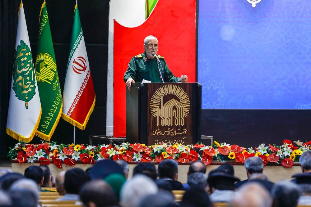 شهدایی که پرچم افتخار خدمت در حریم آستان ملکوتی را بر سینه داشتند