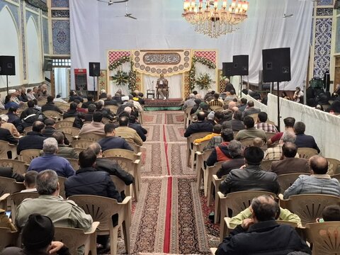 تصاویر/ سومين شب از ششمين همايش انتظار در هيأت شهدا درب يلان كاشان