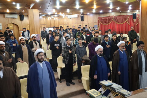 نشست پیش همایش بین المللی منجی و نجات بخش در ادیان توحیدی در زاهدان