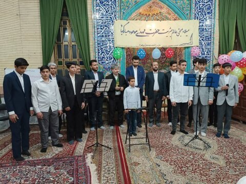 تصاویر/ برگزاری جشن میلاد حضرت مهدی (عج) در مسجد موسی بن جعفر(ع) بیجار