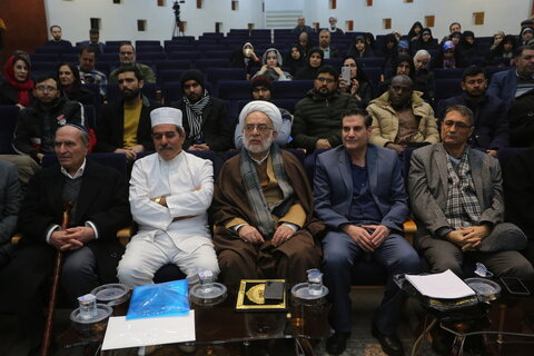 تصاویر / گردهمایی پیروان ادیان توحیدی(مسلمانان، زرتشتیان، ارامنه و کلیمیان) در اصفهان