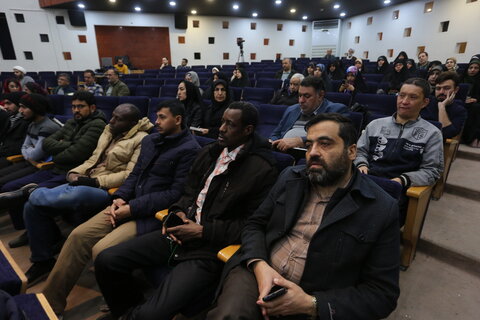 تصاویر / گردهمایی پیروان ادیان توحیدی(مسلمانان، زرتشتیان، ارامنه و کلیمیان) در اصفهان