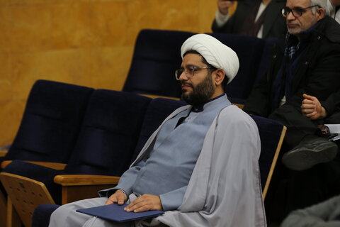 تصاویر / گردهمایی پیروان ادیان توحیدی(مسلمانان، زرتشتیان، ارامنه و کلیمیان) در اصفهان